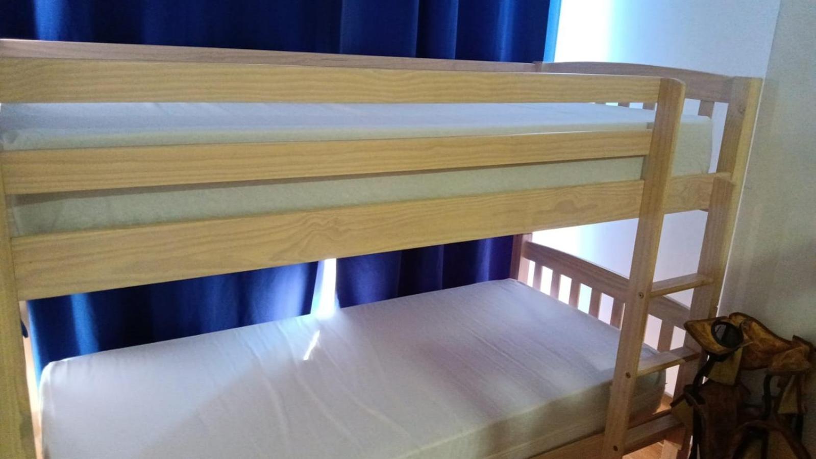 Albergue -Wifi- O Apartamento -No Wifi- Camino Santiago Porrino - En Pleno Centro - City Centre Eksteriør billede